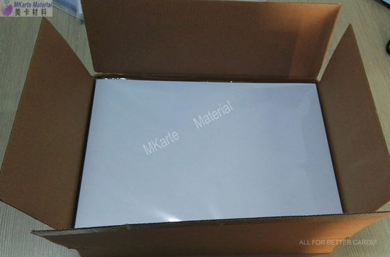 1.45±0.05g/Cm3 Плотность HP Indigo Односторонняя цифровая печать ПВХ-лист для пластиковых карт