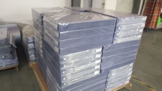 Прозрачная пленка с покрытием из ПВХ толщиной 0,04-1,0 мм и высоким уровнем сцепления для ламинирования пластиковых карт