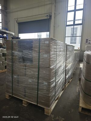 0.12-0.76 мм Толщина Маттные обе стороны ПВХ-корневой лист с точкой виката 77 + 2 °C для офсетной и шелковой печати