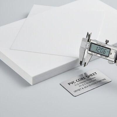 0.12-0.76 мм Толщина Маттные обе стороны ПВХ-корневой лист с точкой виката 77 + 2 °C для офсетной и шелковой печати