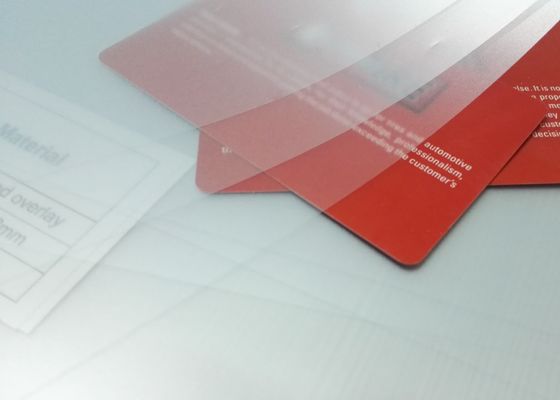 Медленное снижение офсетной печатной пленки с PVC-наложкой толщиной 0,04 - 0,10 мм для ламинирования карт